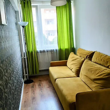 Ursus Rooms-self Check-in بيت شباب وارسو