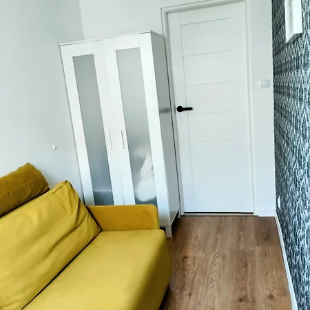 Ursus Rooms-self Check-in بيت شباب