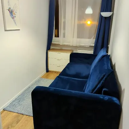Hostel Ursus Rooms-self Check-in
