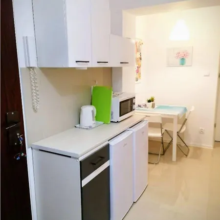 Ursus Rooms-self Check-in