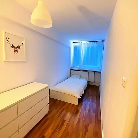 Ursus Rooms-self Check-in