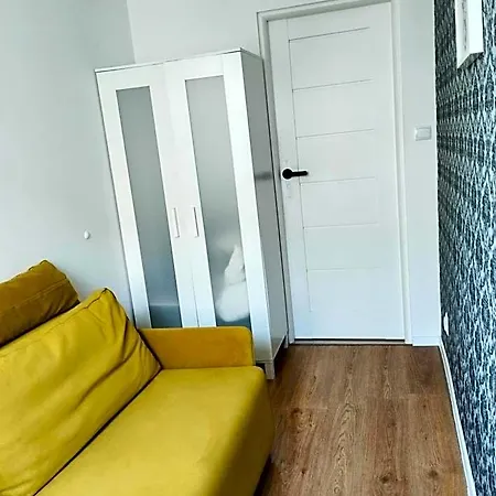 Ursus Rooms-self Check-in