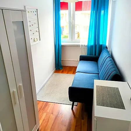 Ursus Rooms-self Check-in