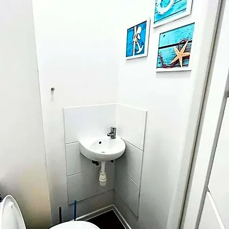Ursus Rooms-self Check-in Ostello