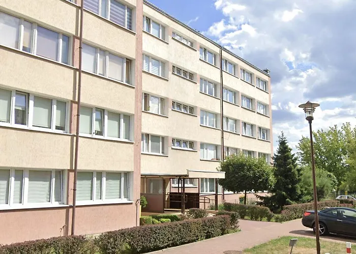 Ursus Rooms-self Check-in Hostel