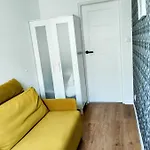 Hostel Ursus Rooms-self Check-in Warschau
