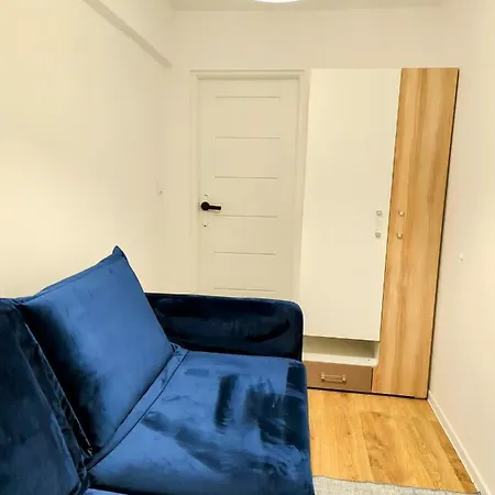 Ursus Rooms-self Check-in Hostel Warschau